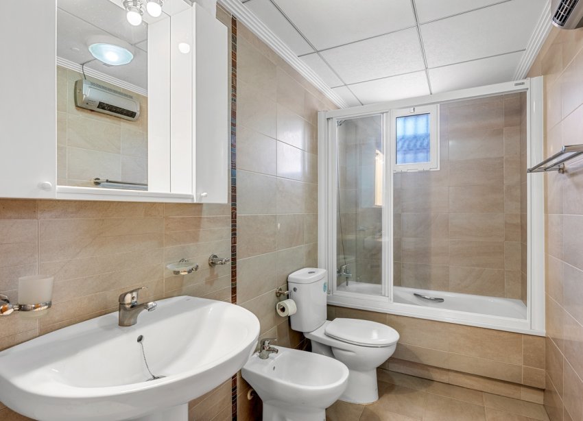 Resale - Terraced house / Townhouse - Orihuela Costa - Villamartín