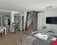 Resale - Terraced house / Townhouse - Orihuela Costa - Villamartín