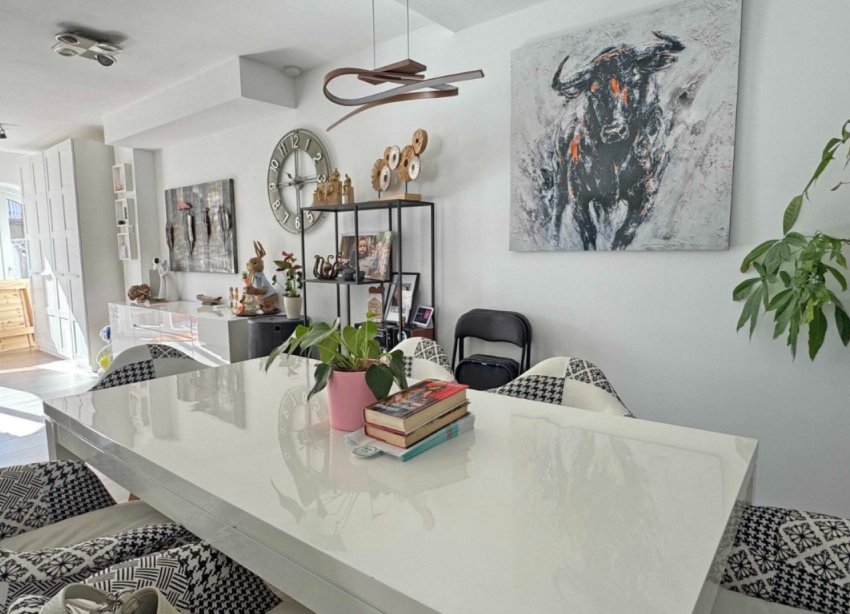 Resale - Terraced house / Townhouse - Orihuela Costa - Villamartín