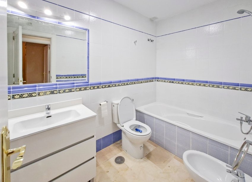 Resale - Terraced house / Townhouse - Orihuela Costa - Villamartin