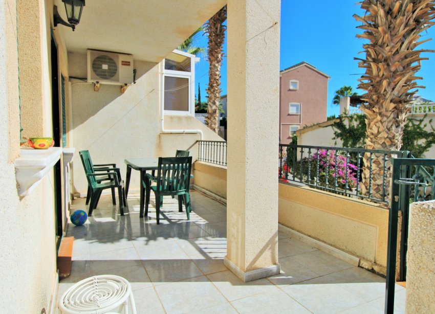 Resale - Terraced house / Townhouse - Orihuela Costa - Villamartín