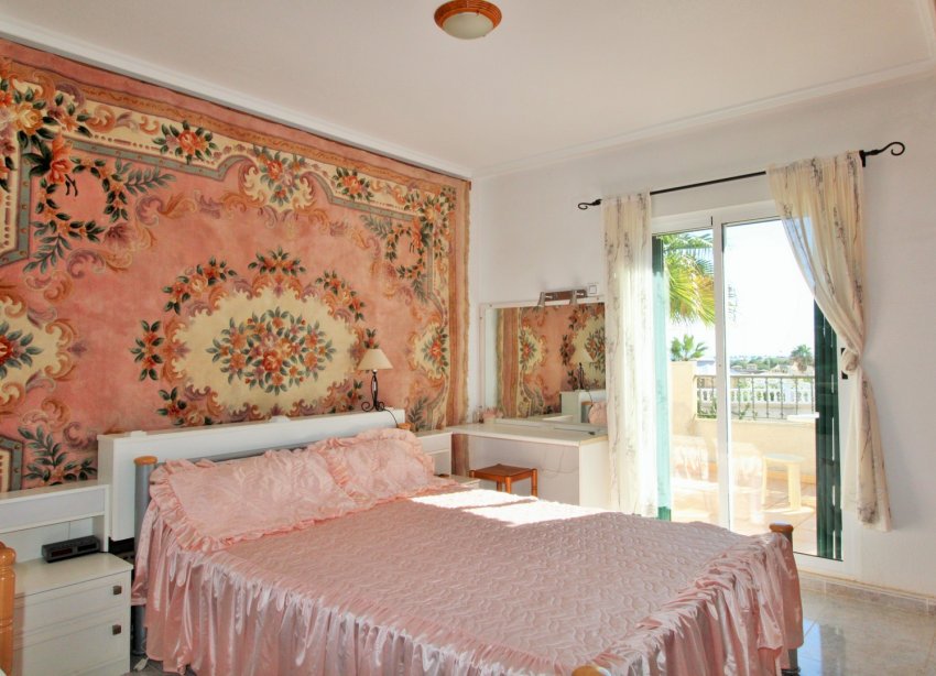 Resale - Terraced house / Townhouse - Orihuela Costa - Villamartín