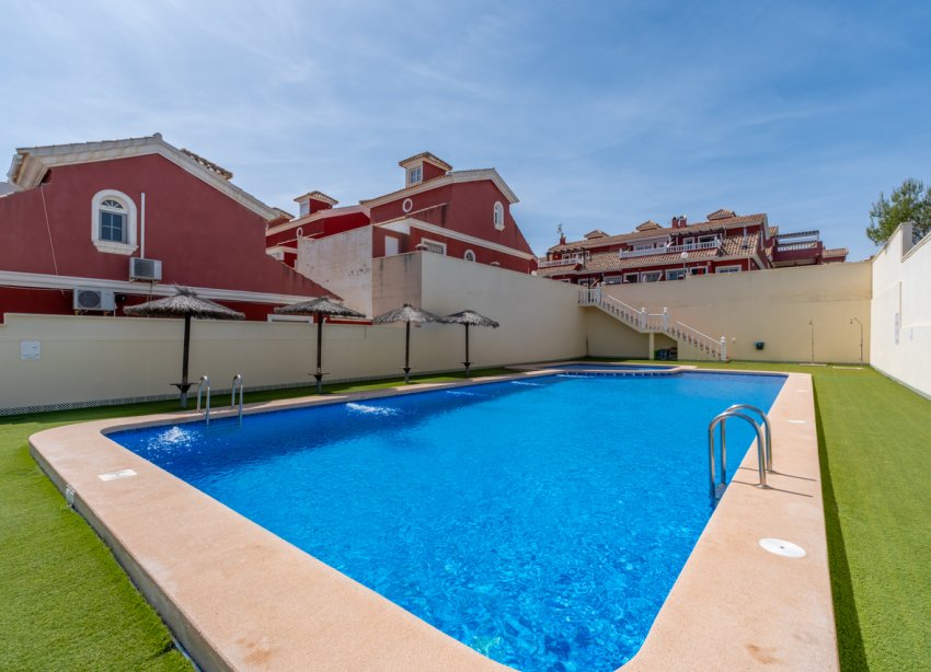 Resale - Terraced house / Townhouse - Orihuela Costa - Villamartin