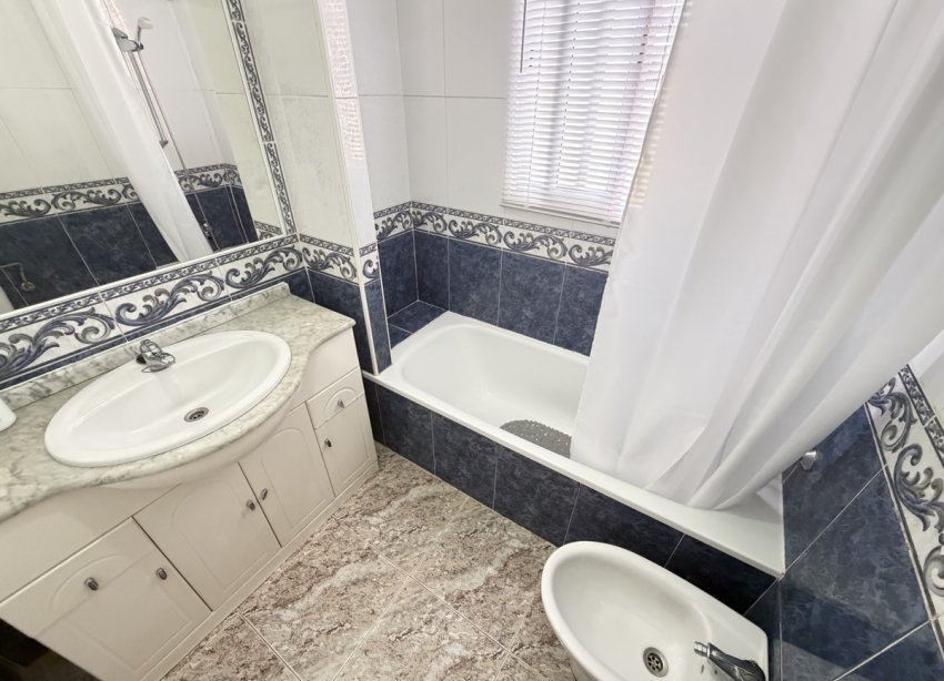 Resale - Terraced house / Townhouse - Orihuela Costa - Villamartin