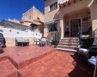 Resale - Terraced house / Townhouse - Orihuela Costa - Villamartín