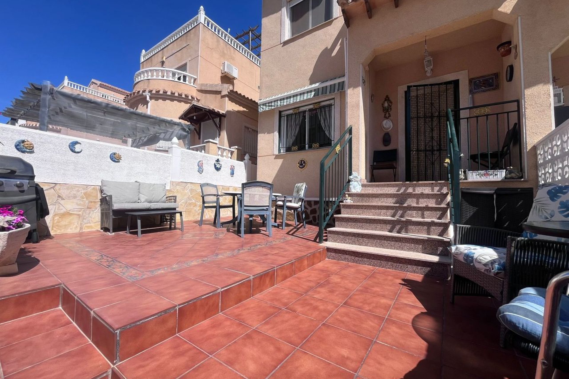 Resale - Terraced house / Townhouse - Orihuela Costa - Villamartín
