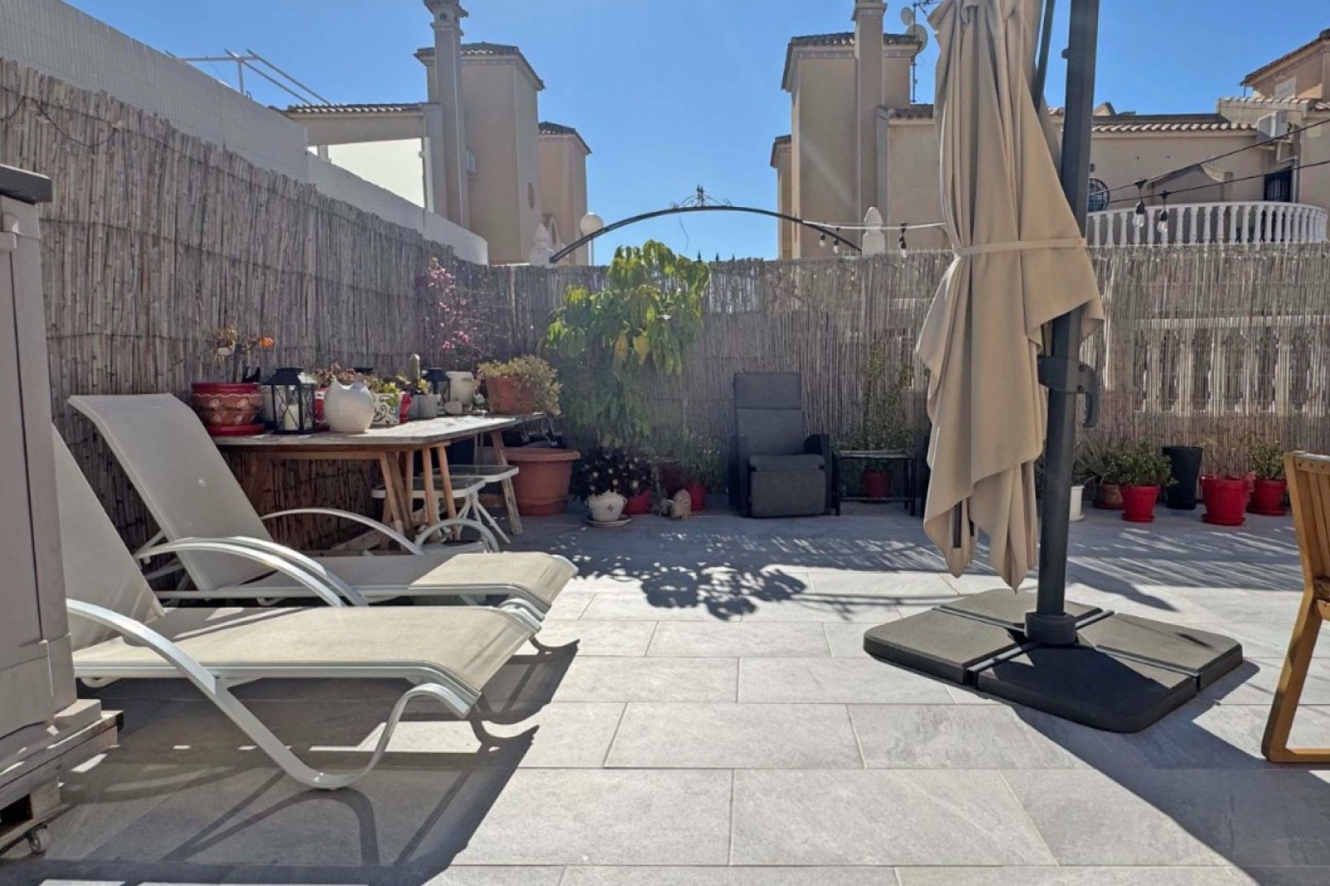 Resale - Terraced house / Townhouse - Orihuela Costa - Villamartín