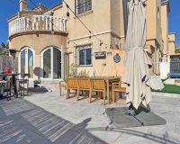 Resale - Terraced house / Townhouse - Orihuela Costa - Villamartín