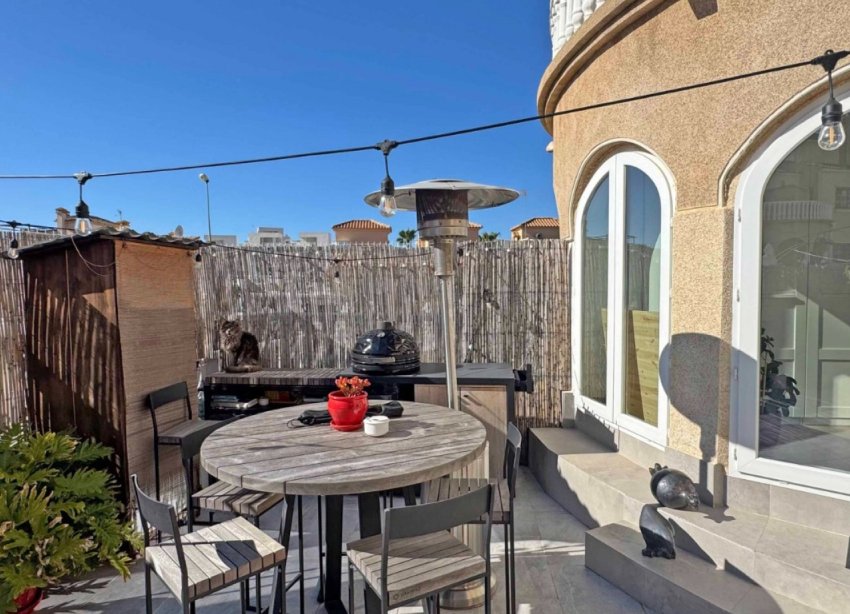 Resale - Terraced house / Townhouse - Orihuela Costa - Villamartín