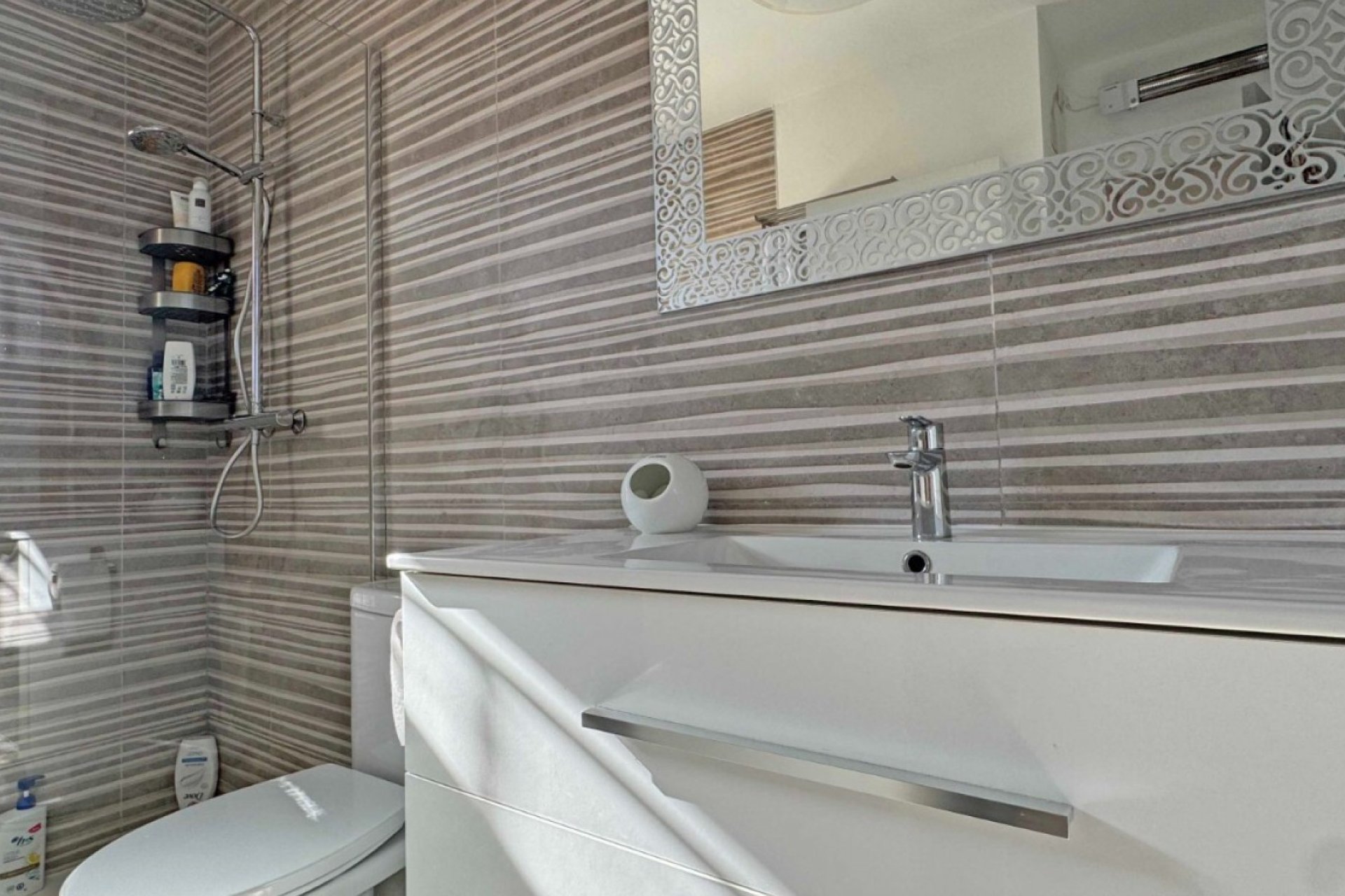 Resale - Terraced house / Townhouse - Orihuela Costa - Villamartín