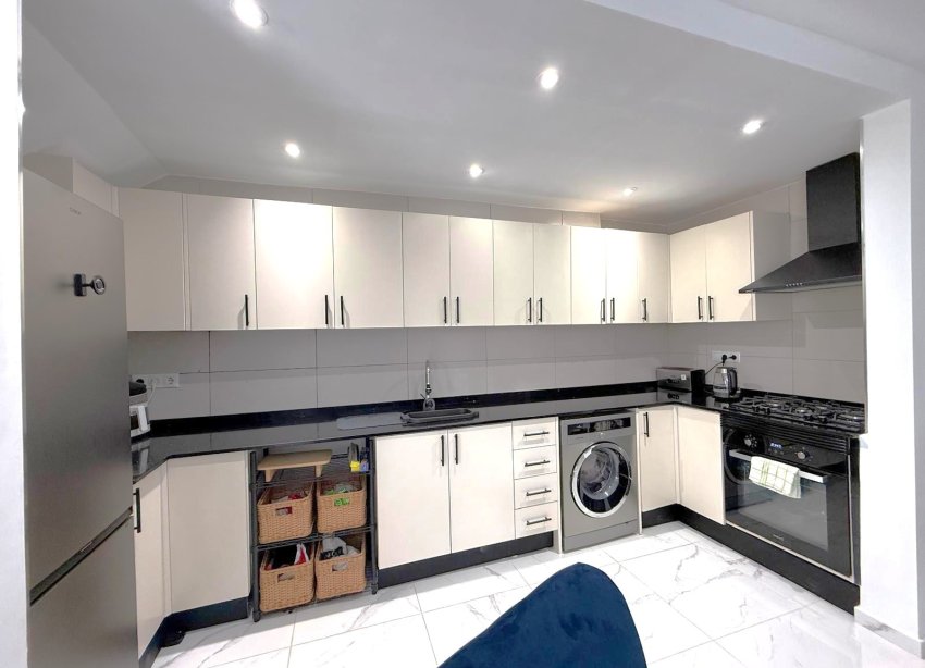 Resale - Terraced house / Townhouse - Orihuela Costa - Villamartín