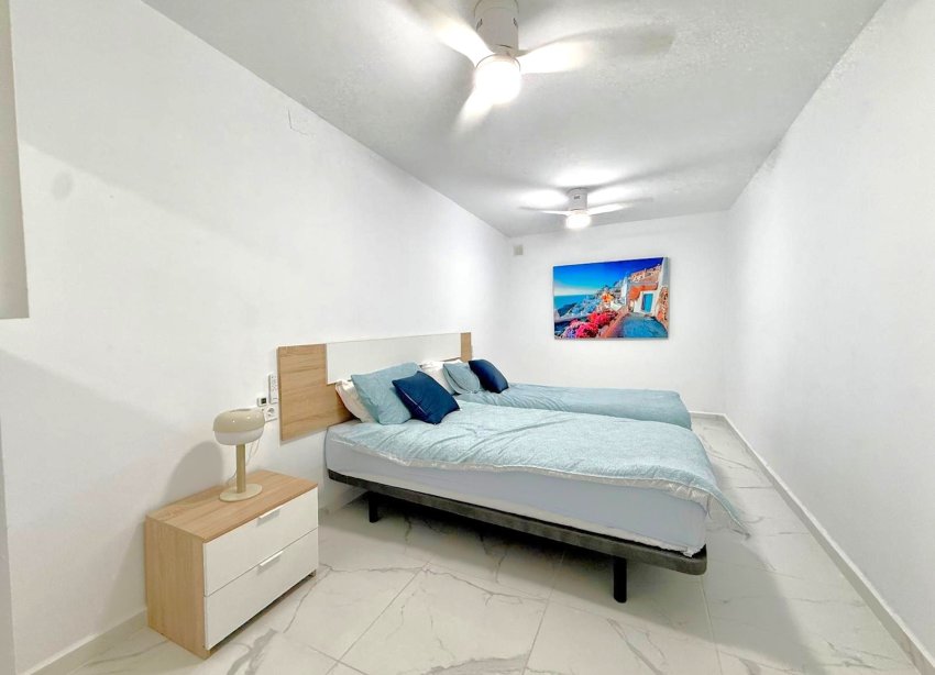 Resale - Terraced house / Townhouse - Orihuela Costa - Villamartín