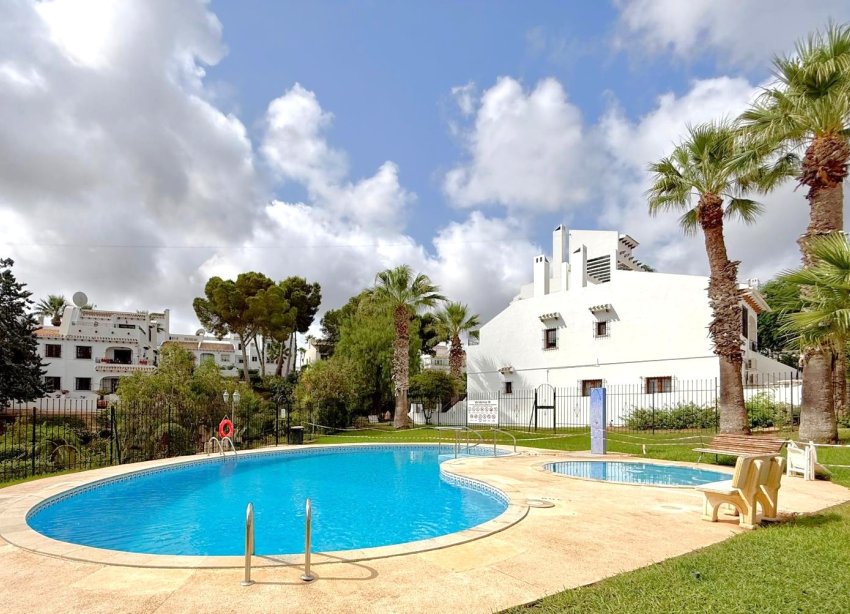 Resale - Terraced house / Townhouse - Orihuela Costa - Villamartín