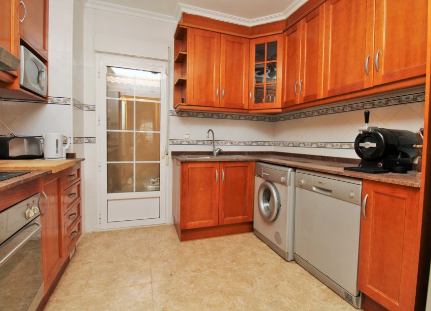Resale - Terraced house / Townhouse - Orihuela Costa - Villamartín