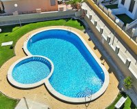 Resale - Terraced house / Townhouse - Orihuela Costa - Villamartín