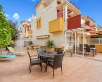 Resale - Terraced house / Townhouse - Orihuela Costa - Villamartín