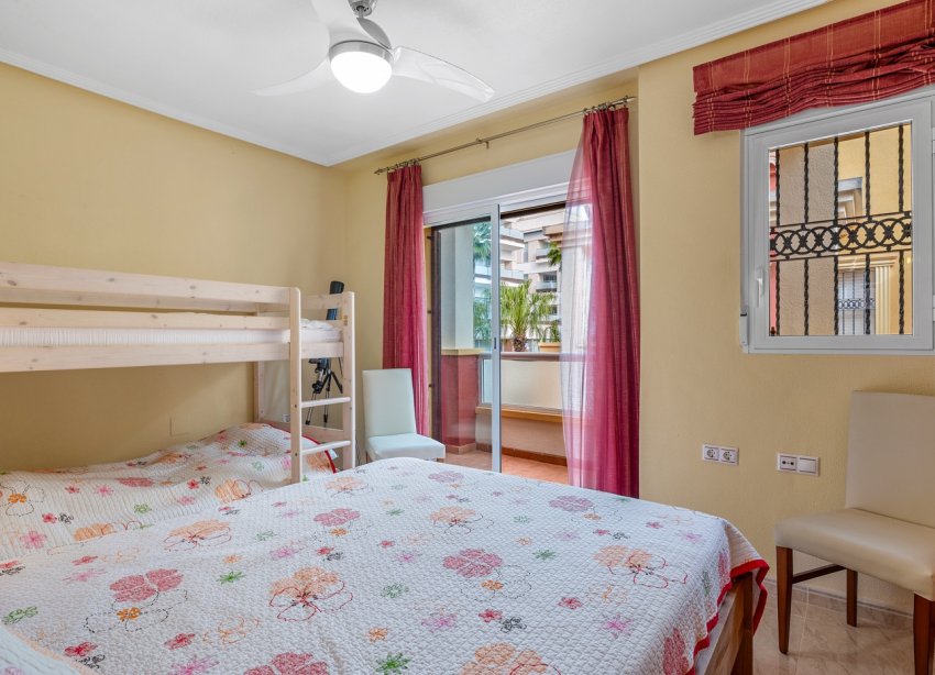 Resale - Terraced house / Townhouse - Orihuela Costa - Villamartín
