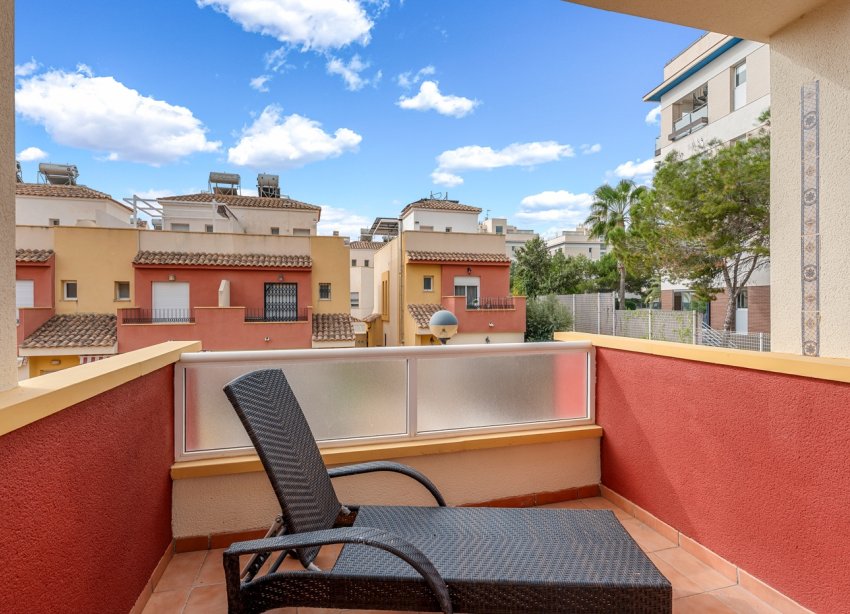 Resale - Terraced house / Townhouse - Orihuela Costa - Villamartín