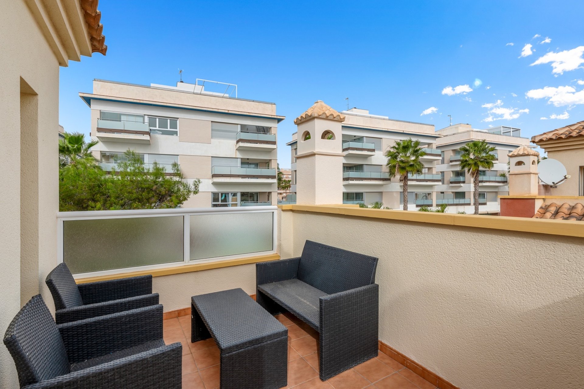 Resale - Terraced house / Townhouse - Orihuela Costa - Villamartín