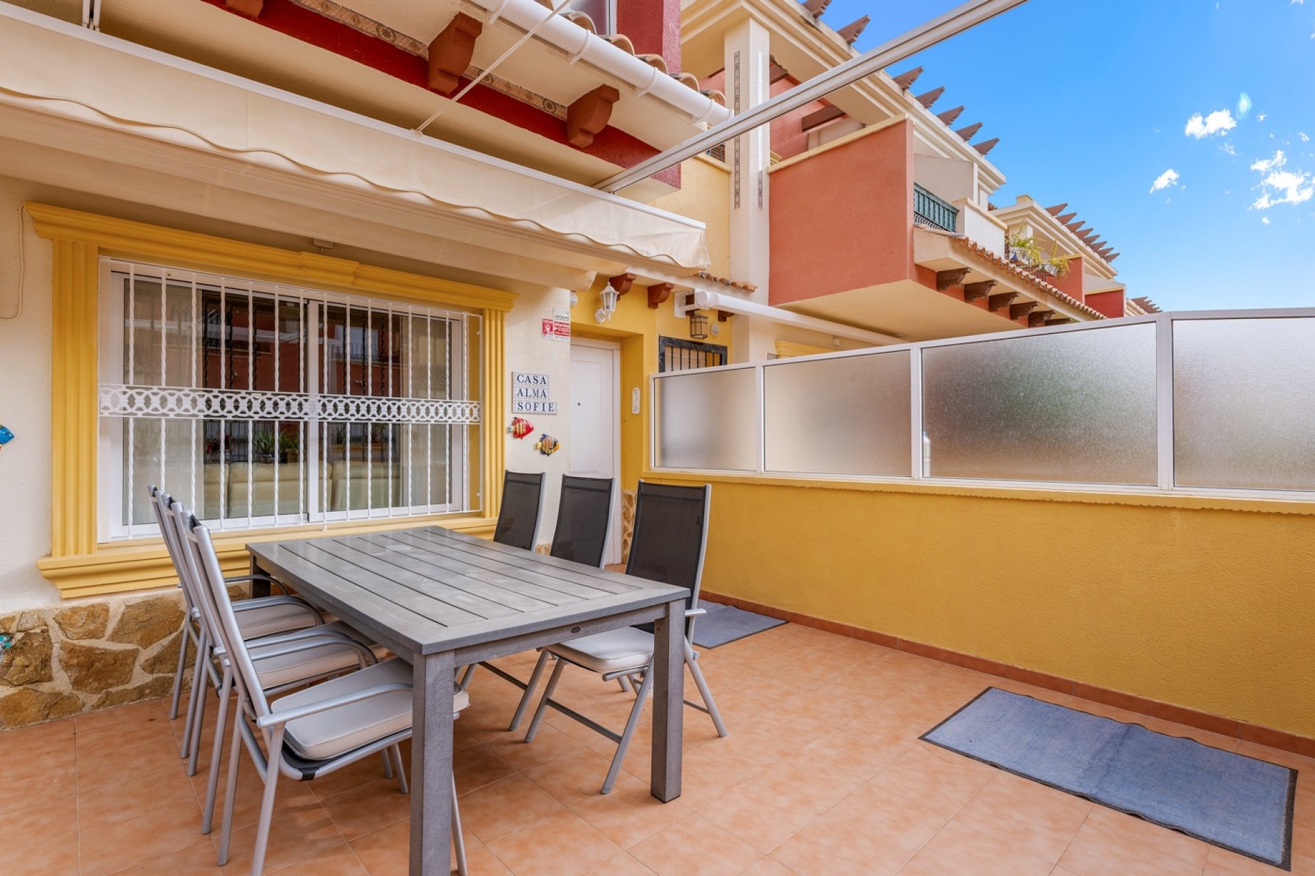 Resale - Terraced house / Townhouse - Orihuela Costa - Villamartín