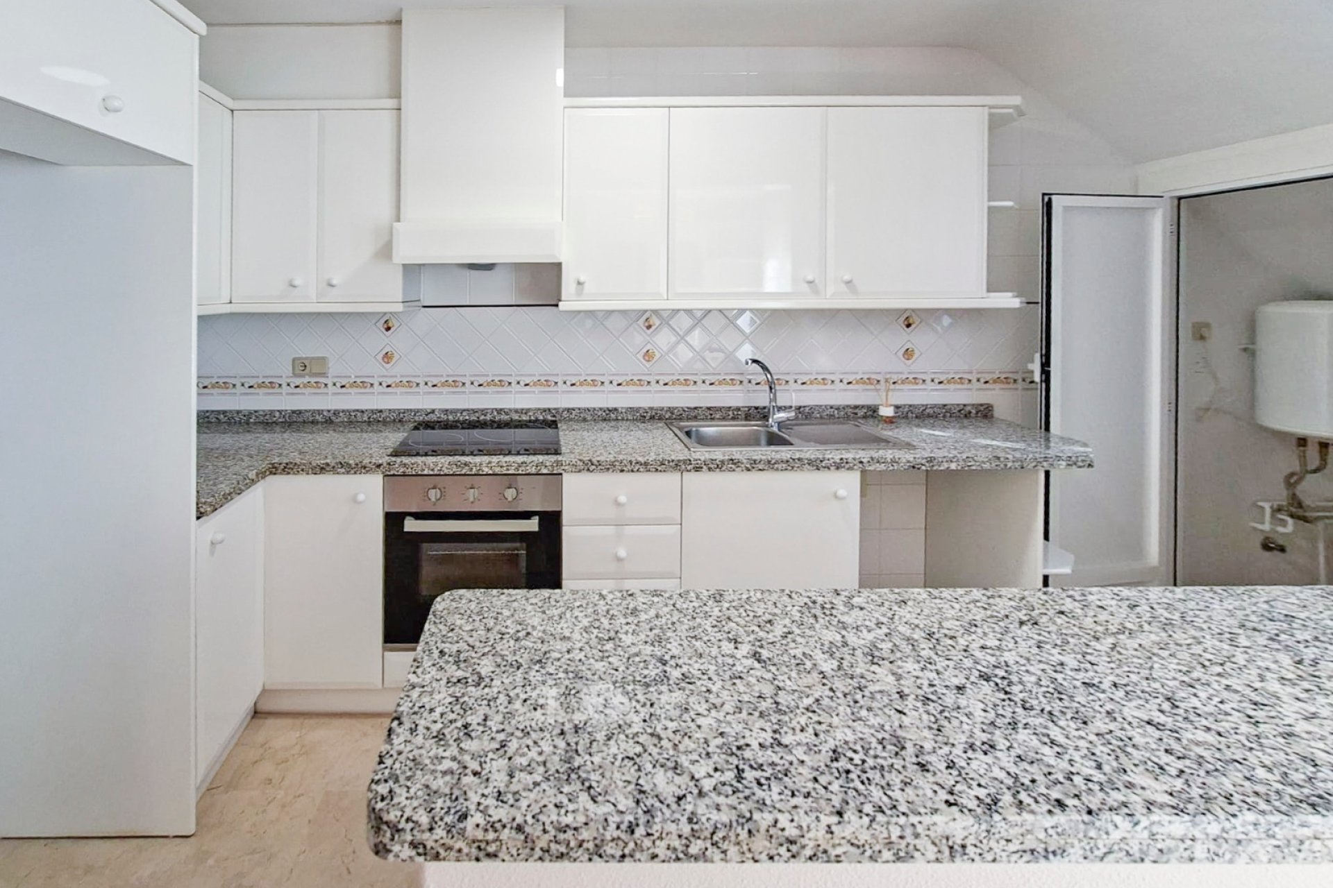 Resale - Terraced house / Townhouse - Orihuela Costa - Villamartín