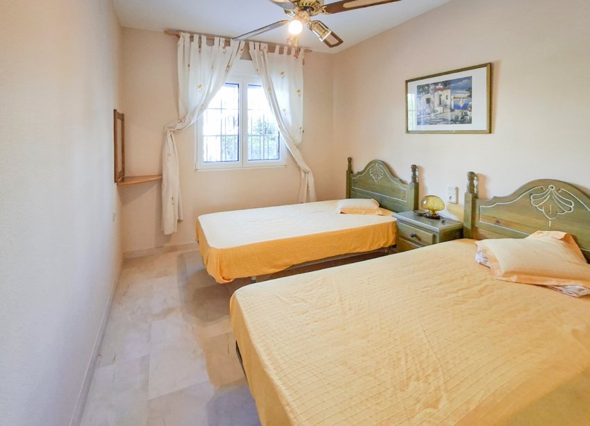 Resale - Terraced house / Townhouse - Orihuela Costa - Villamartín