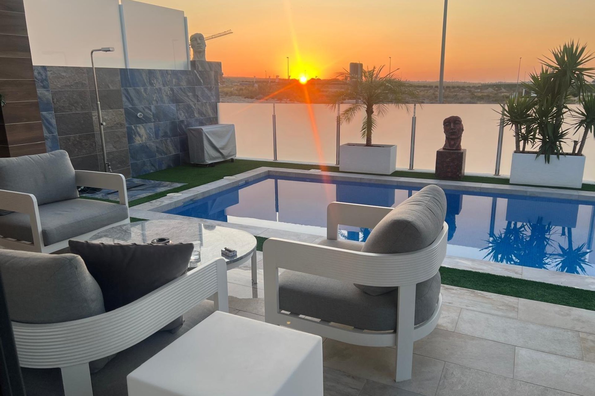 Resale - Terraced house / Townhouse - Orihuela - Desamparados-Hurchillo-Torremendo