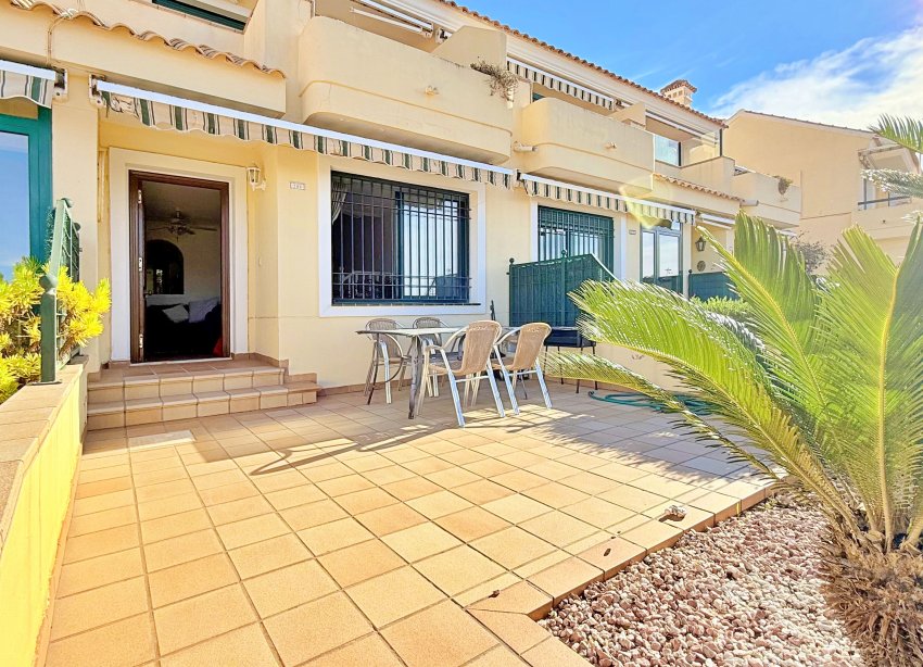 Resale - Terraced house / Townhouse - Orihuela - Orihuela Costa