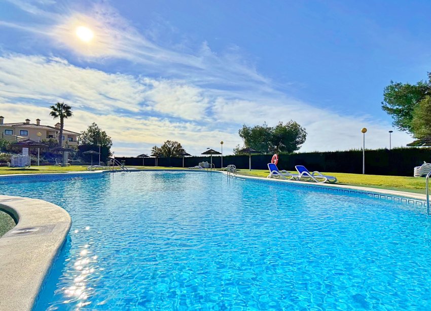 Resale - Terraced house / Townhouse - Orihuela - Orihuela Costa