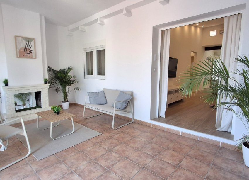 Resale - Terraced house / Townhouse - Orihuela - Playa Flamenca