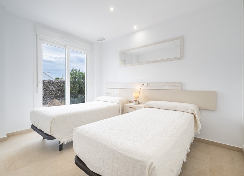 Resale - Terraced house / Townhouse - Orihuela - Vistabella