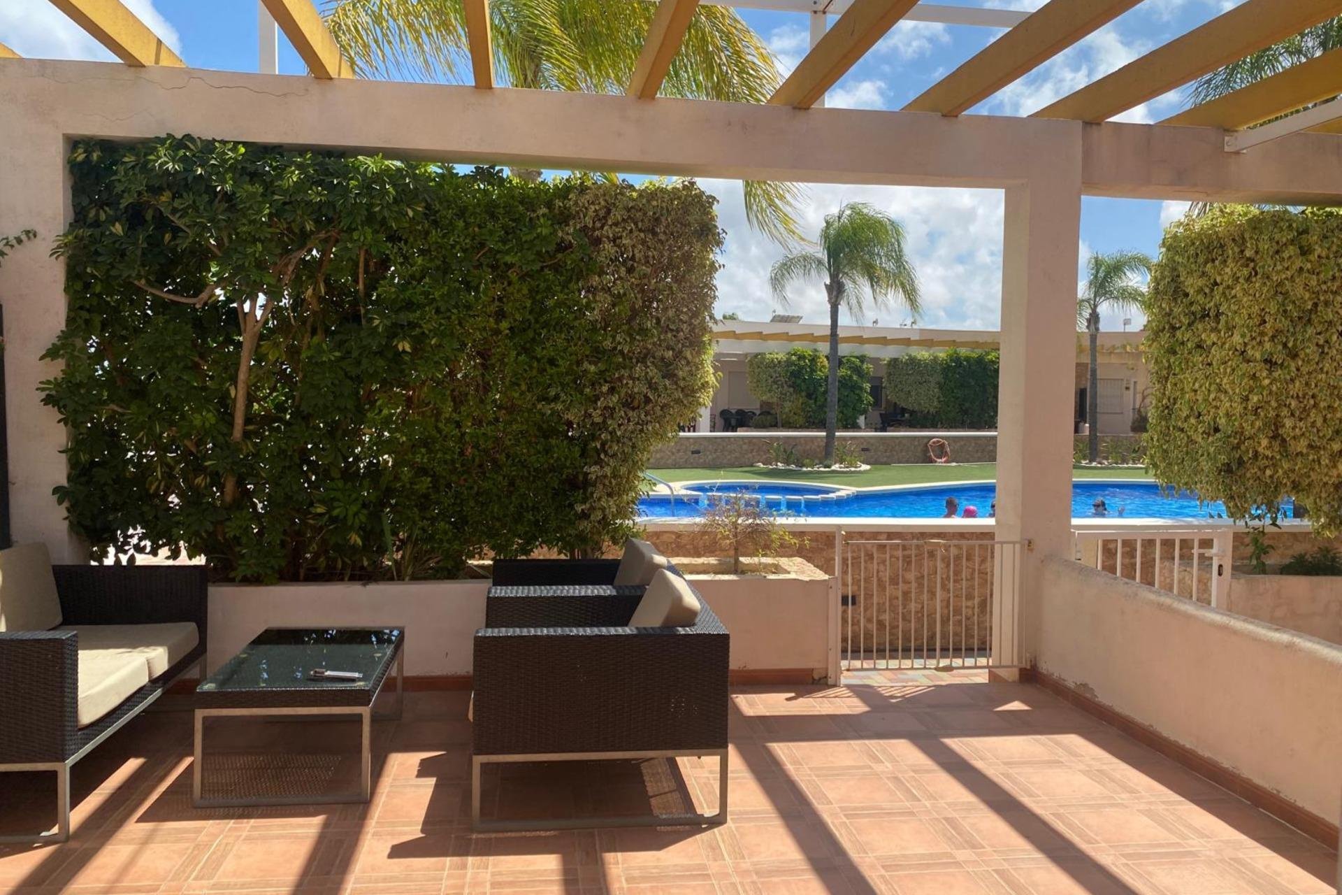 Resale - Terraced house / Townhouse - Pilar de la Horadada - Mil Palmeras