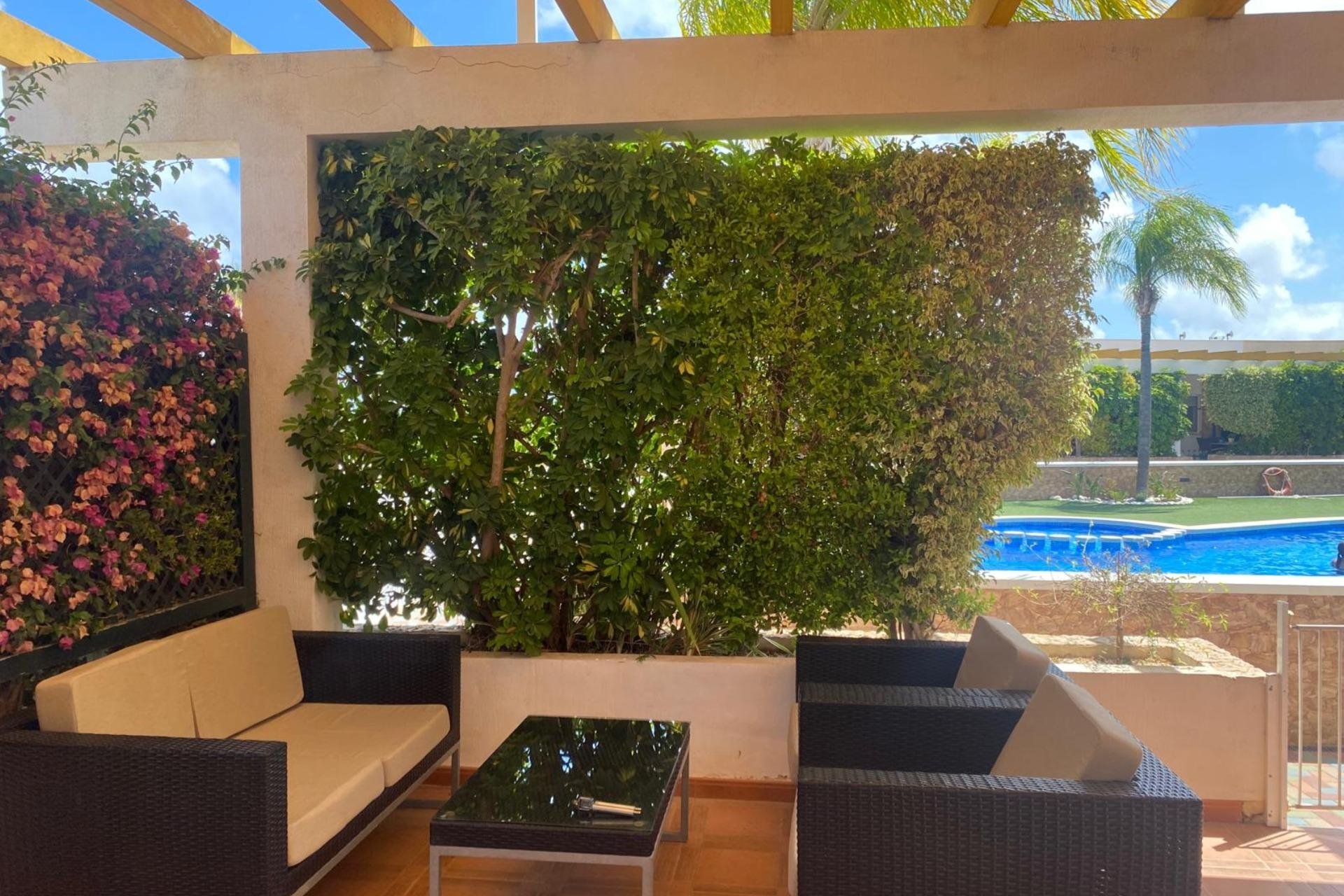 Resale - Terraced house / Townhouse - Pilar de la Horadada - Mil Palmeras