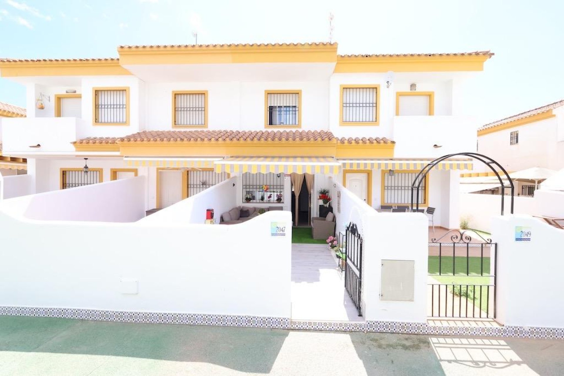 Resale - Terraced house / Townhouse - Pilar de la Horadada - Torre De La Horadada