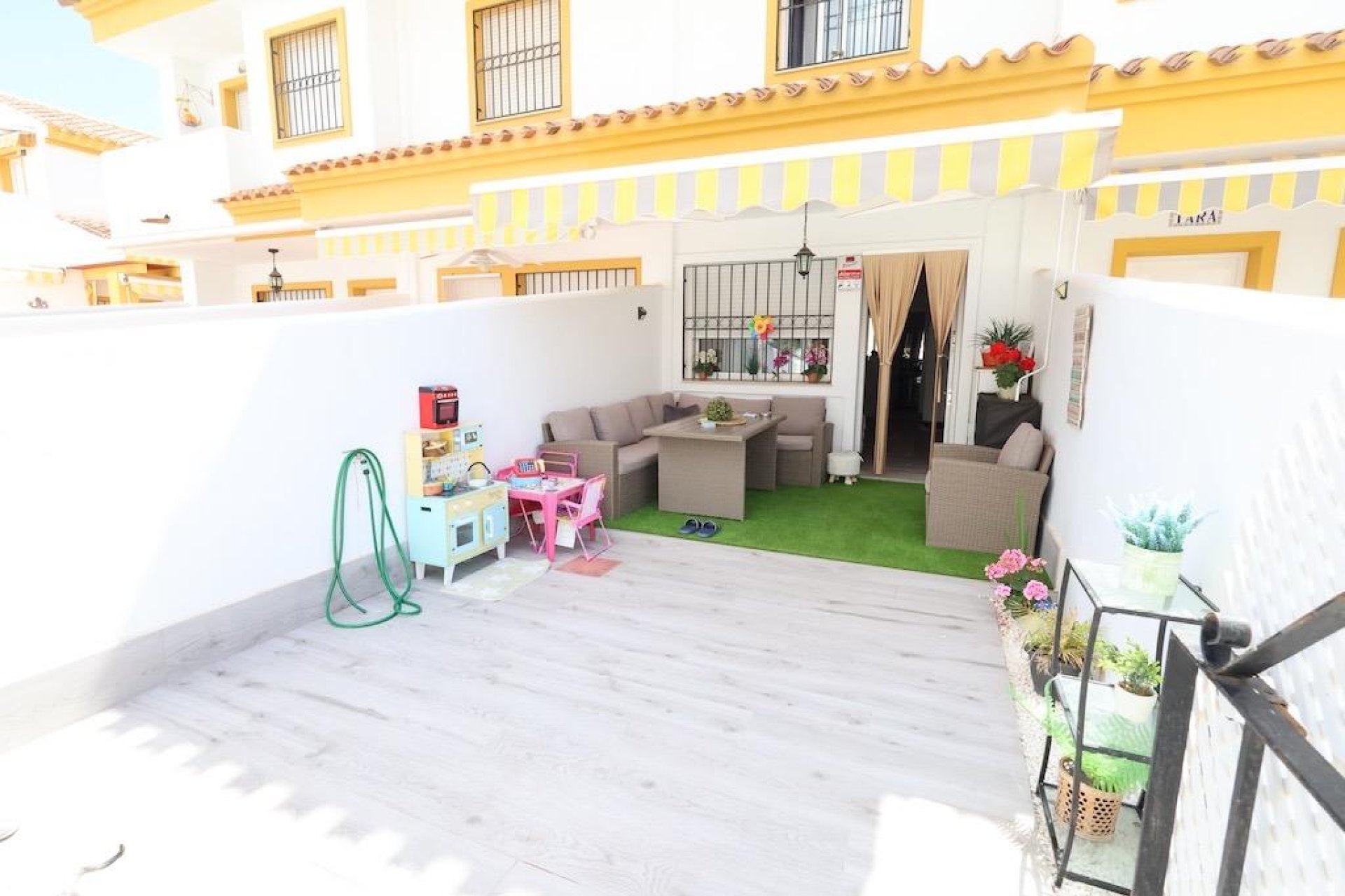Resale - Terraced house / Townhouse - Pilar de la Horadada - Torre De La Horadada