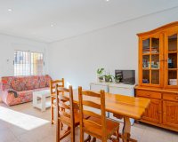 Resale - Terraced house / Townhouse - Punta Prima