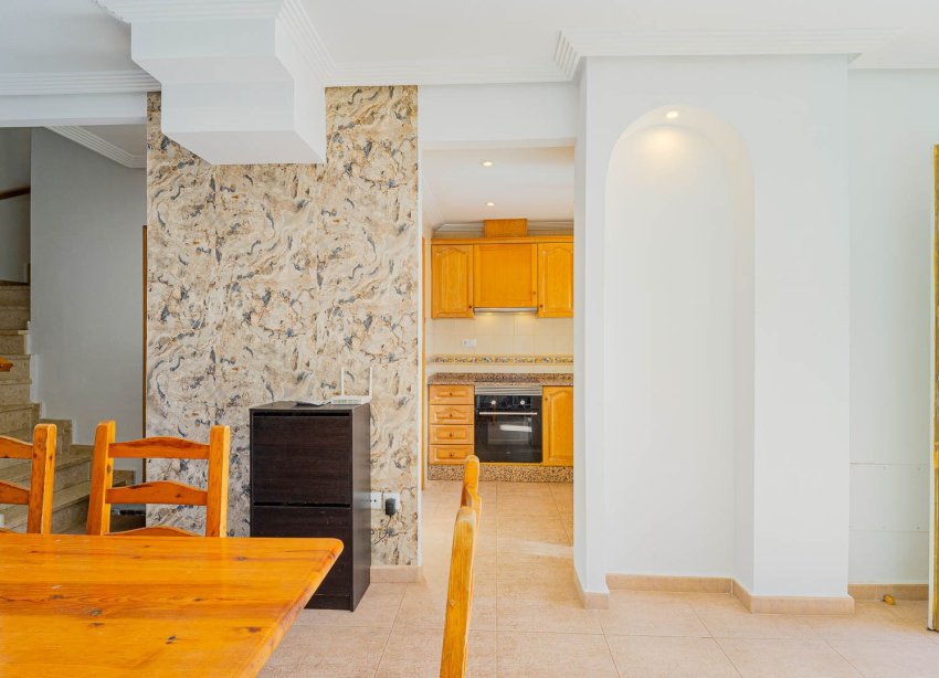 Resale - Terraced house / Townhouse - Punta Prima