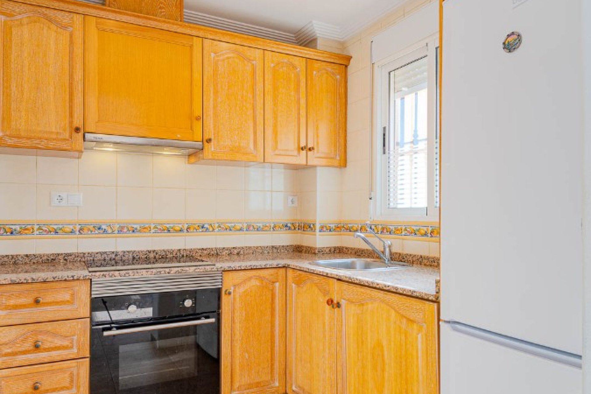 Resale - Terraced house / Townhouse - Punta Prima