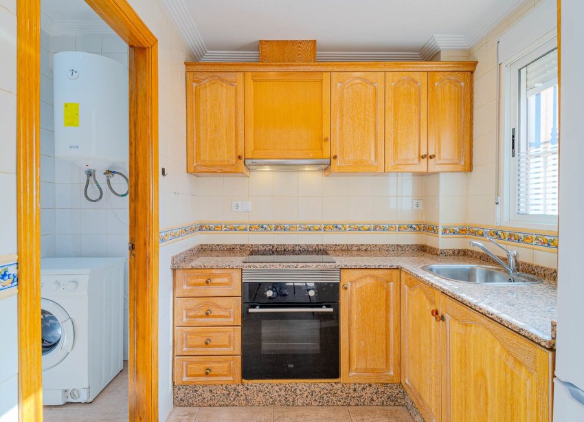 Resale - Terraced house / Townhouse - Punta Prima