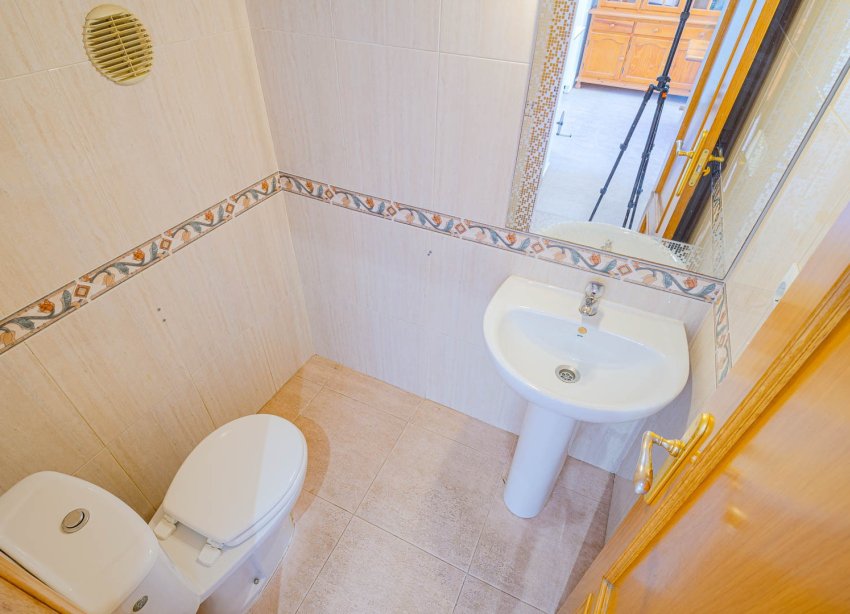 Resale - Terraced house / Townhouse - Punta Prima