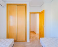 Resale - Terraced house / Townhouse - Punta Prima