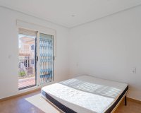 Resale - Terraced house / Townhouse - Punta Prima