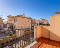 Resale - Terraced house / Townhouse - Punta Prima