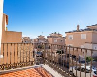 Resale - Terraced house / Townhouse - Punta Prima