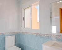 Resale - Terraced house / Townhouse - Punta Prima