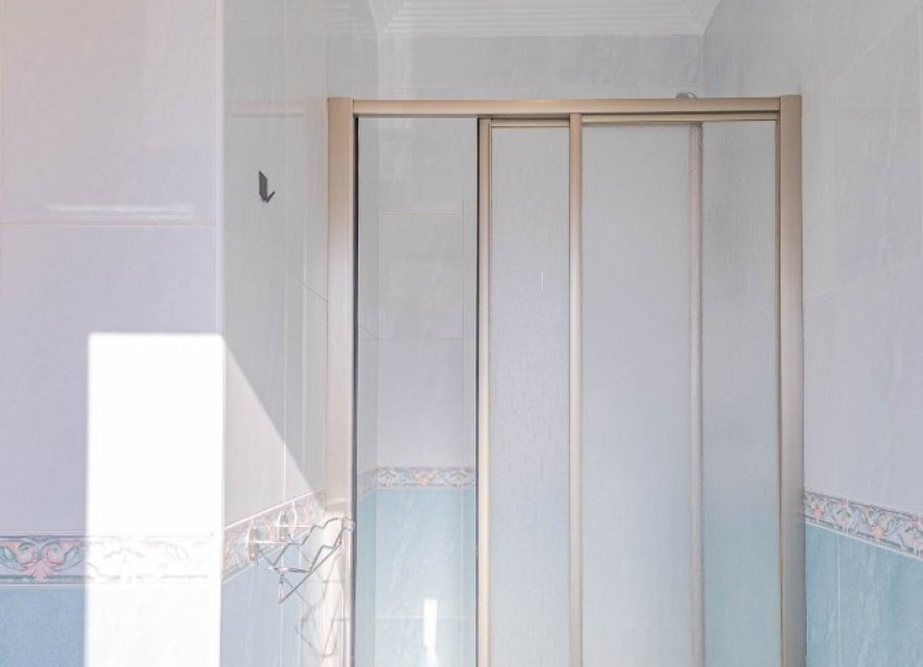 Resale - Terraced house / Townhouse - Punta Prima