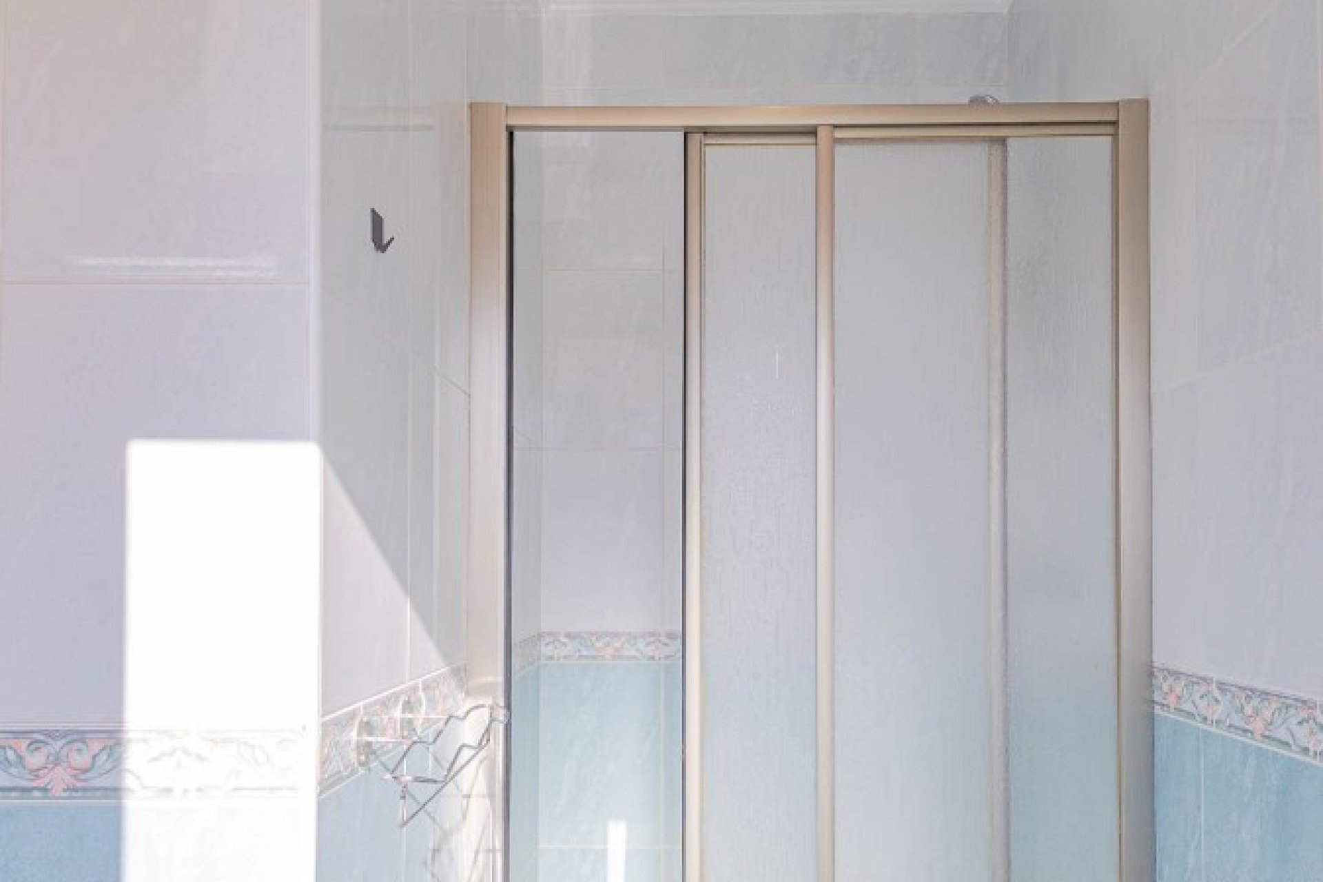 Resale - Terraced house / Townhouse - Punta Prima