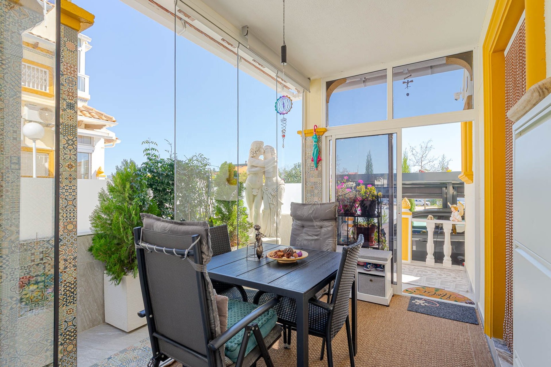 Resale - Terraced house / Townhouse - Punta Prima