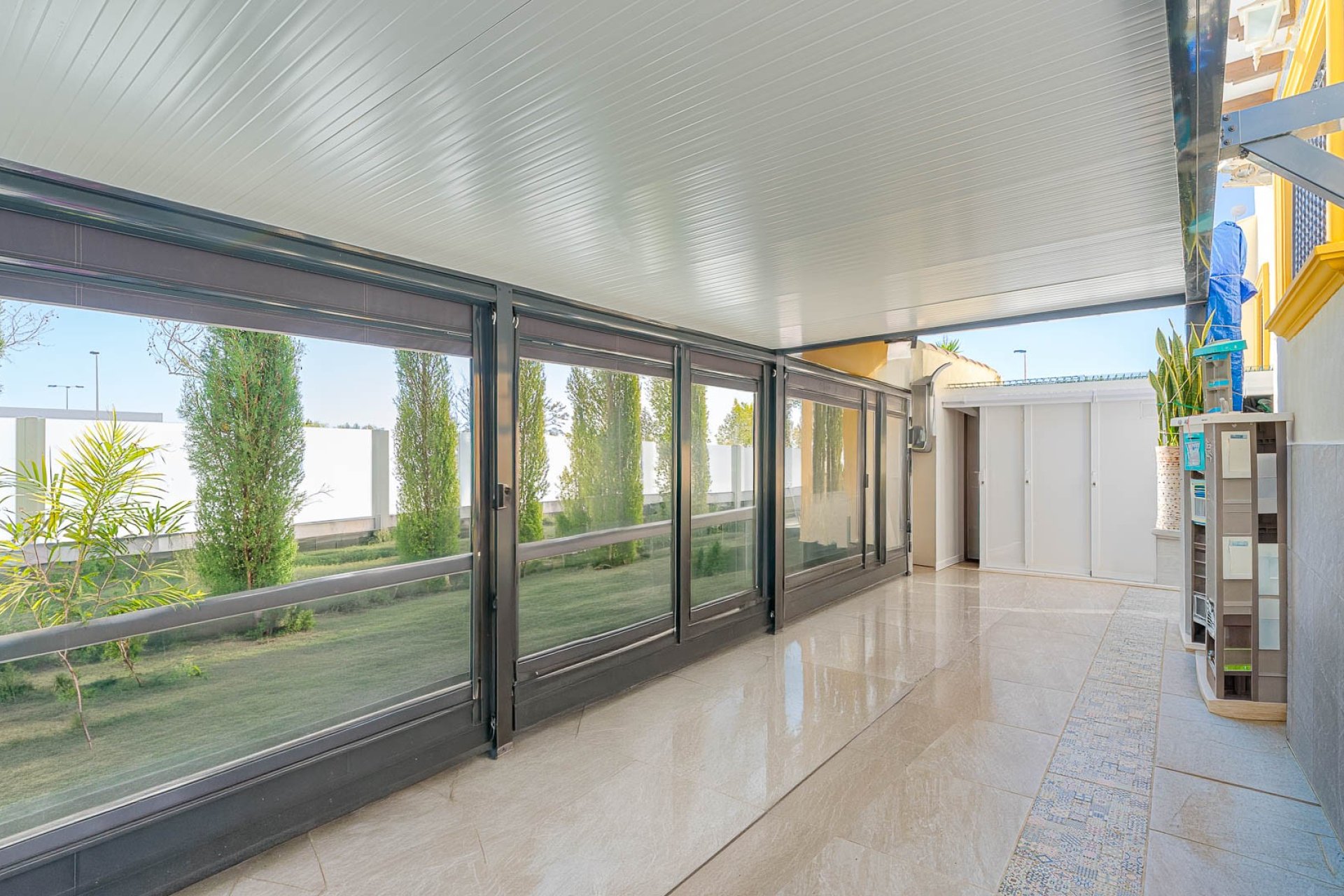 Resale - Terraced house / Townhouse - Punta Prima