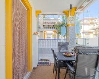 Resale - Terraced house / Townhouse - Punta Prima